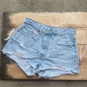 Levi’s 501 Distressed Jean Shorts Size 26